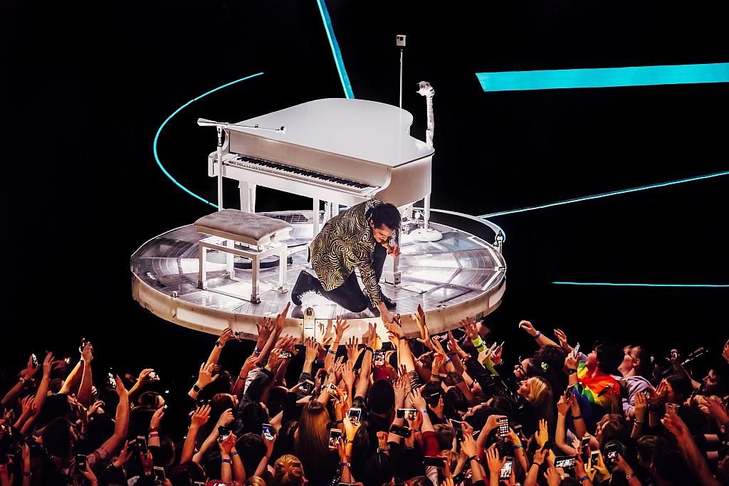 Panic at the Disco - The O2 - London