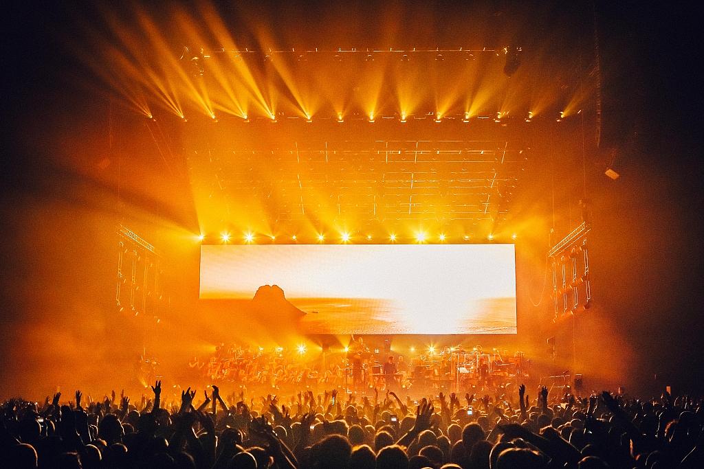 Pete Tong presents Ibiza Classics - The O2 - London