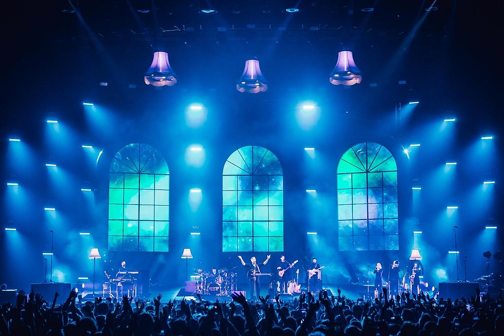 George Ezra - The O2 - London