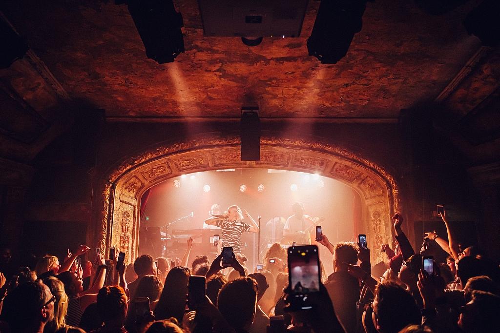 Anne-Marie - War Child - Omera - London