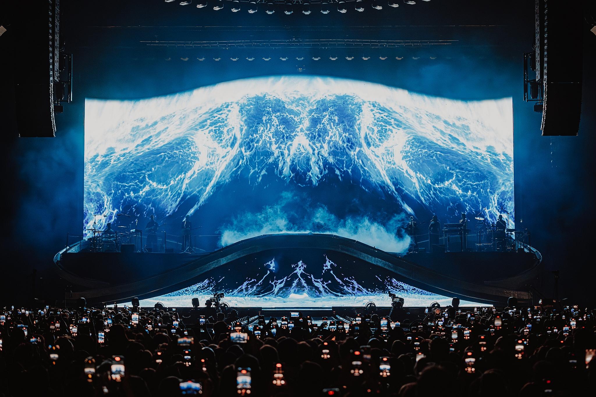 Luke Dyson - Dua Lipa - Radical Optimism Tour at Ziggo Dome