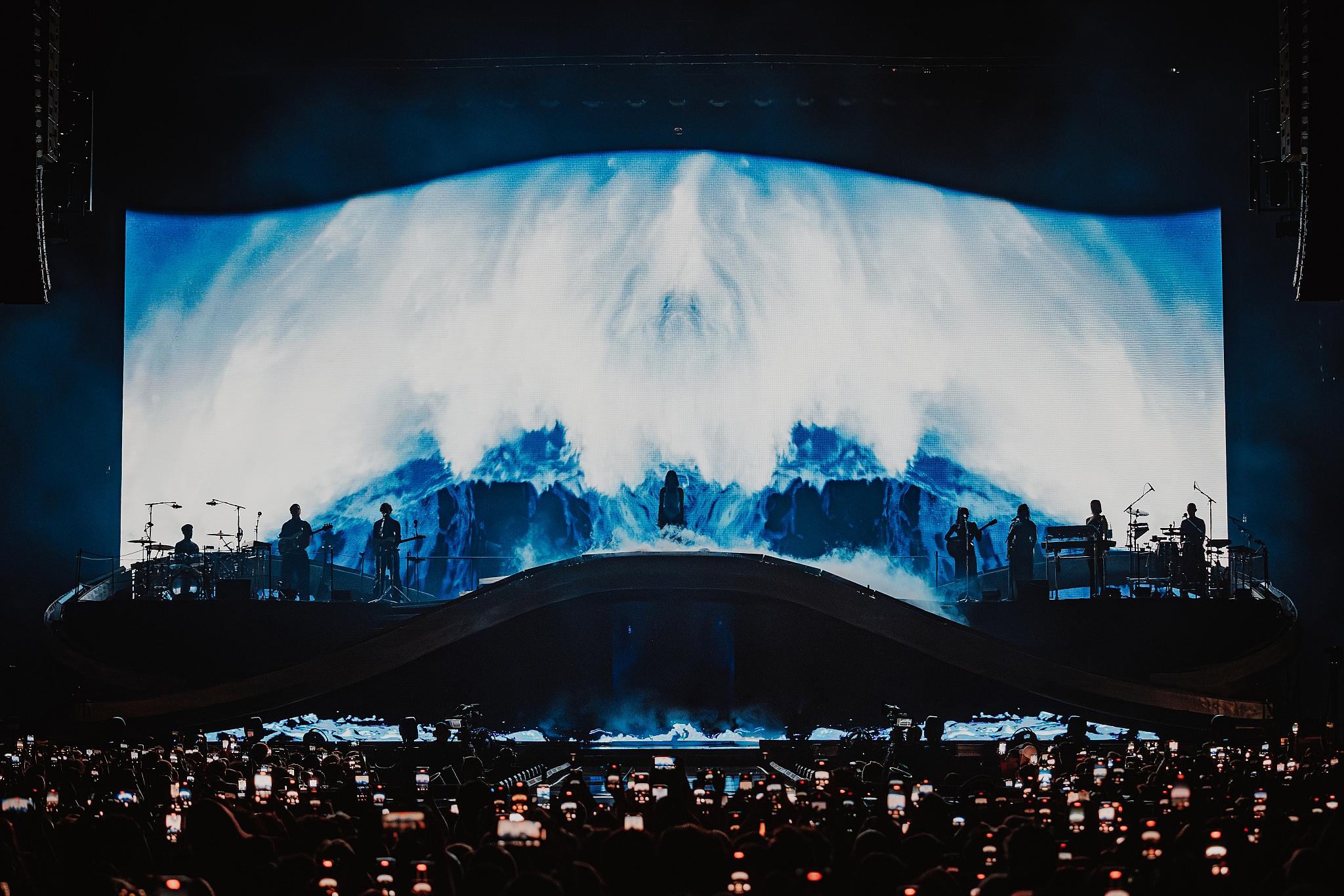 Luke Dyson - Dua Lipa - Radical Optimism Tour at Ziggo Dome