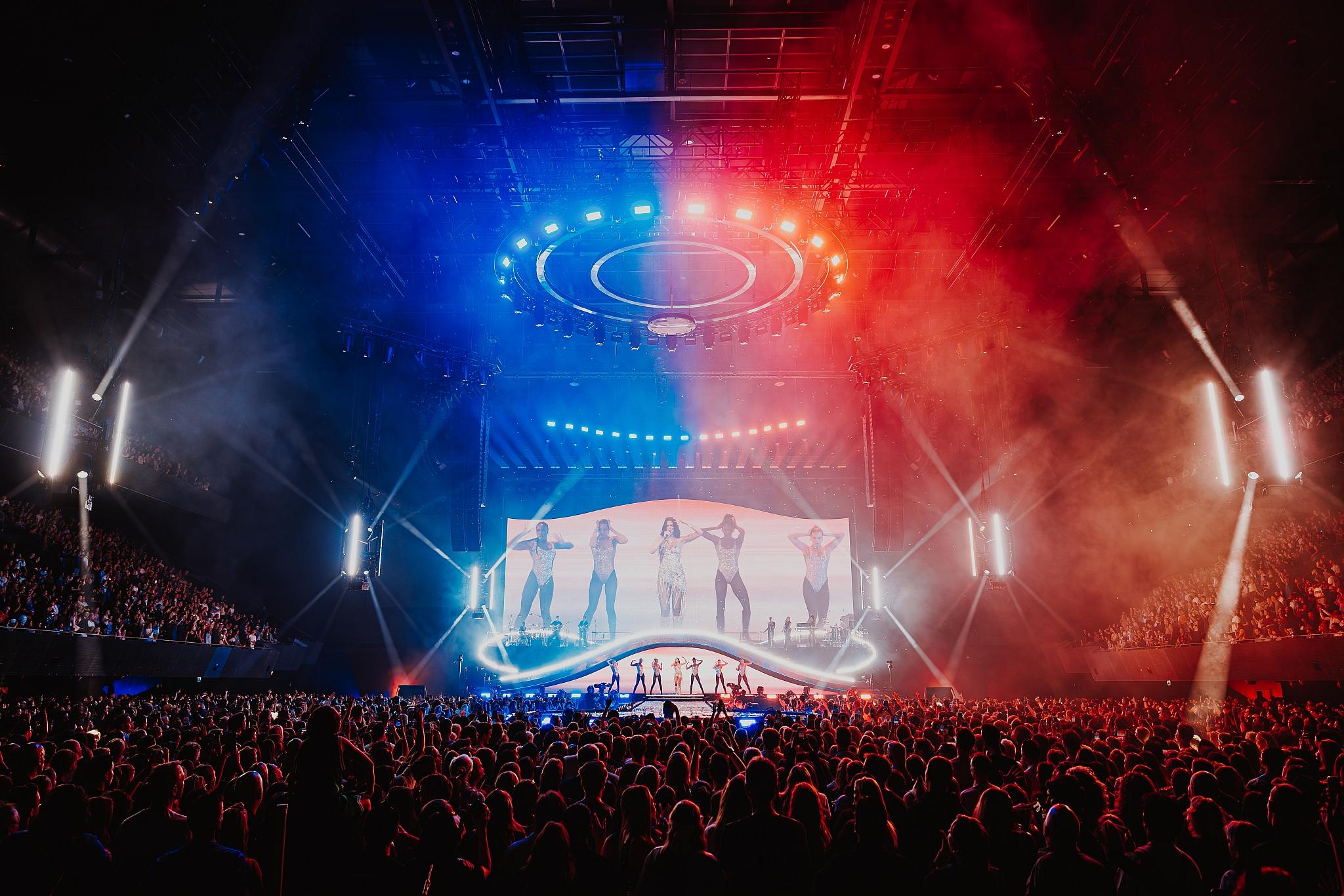 Luke Dyson - Dua Lipa - Radical Optimism Tour at Ziggo Dome