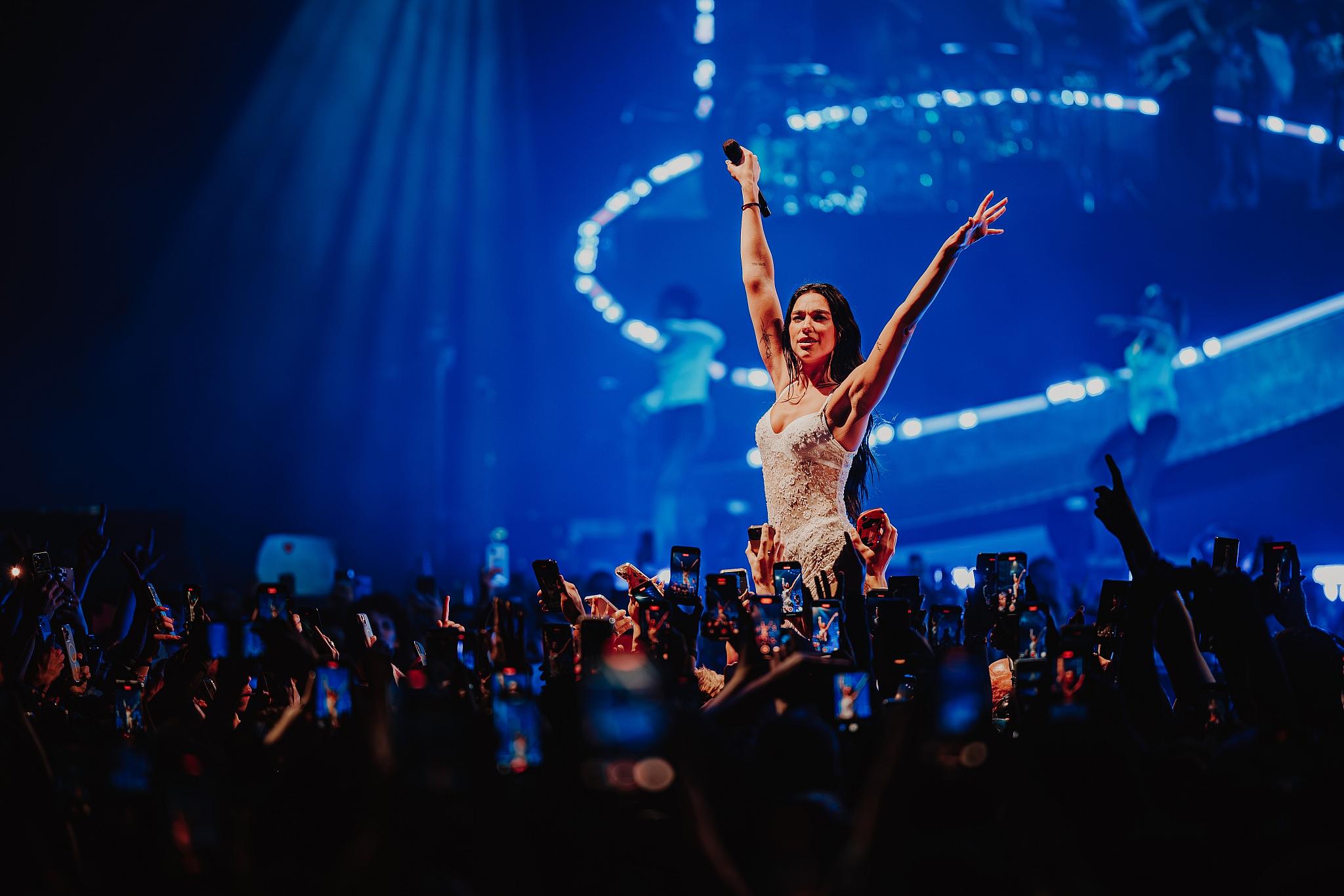 Luke Dyson - Dua Lipa - Radical Optimism Tour at Ziggo Dome