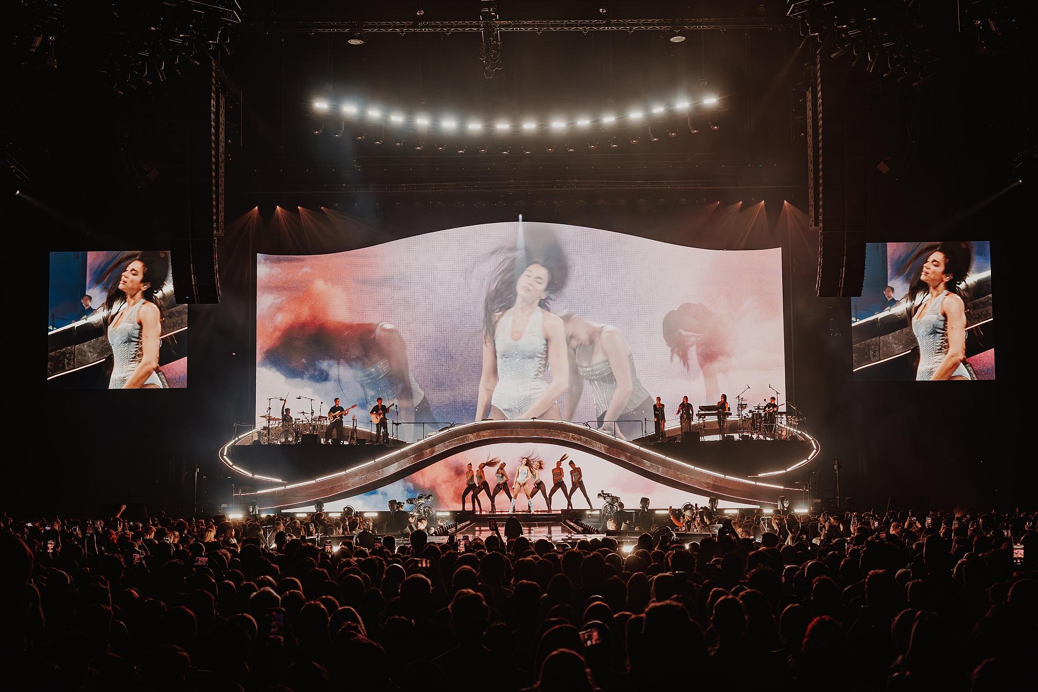 Luke Dyson - Dua Lipa - Radical Optimism Tour at Ziggo Dome