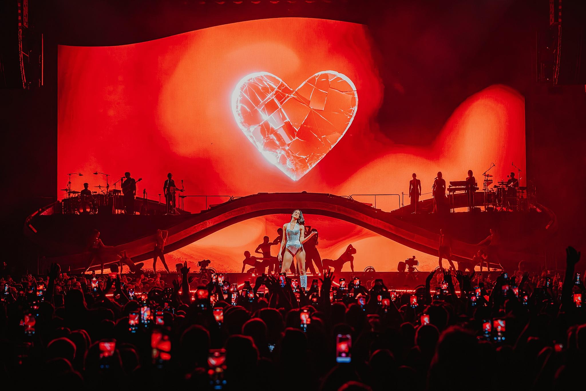 Luke Dyson - Dua Lipa - Radical Optimism Tour at Ziggo Dome