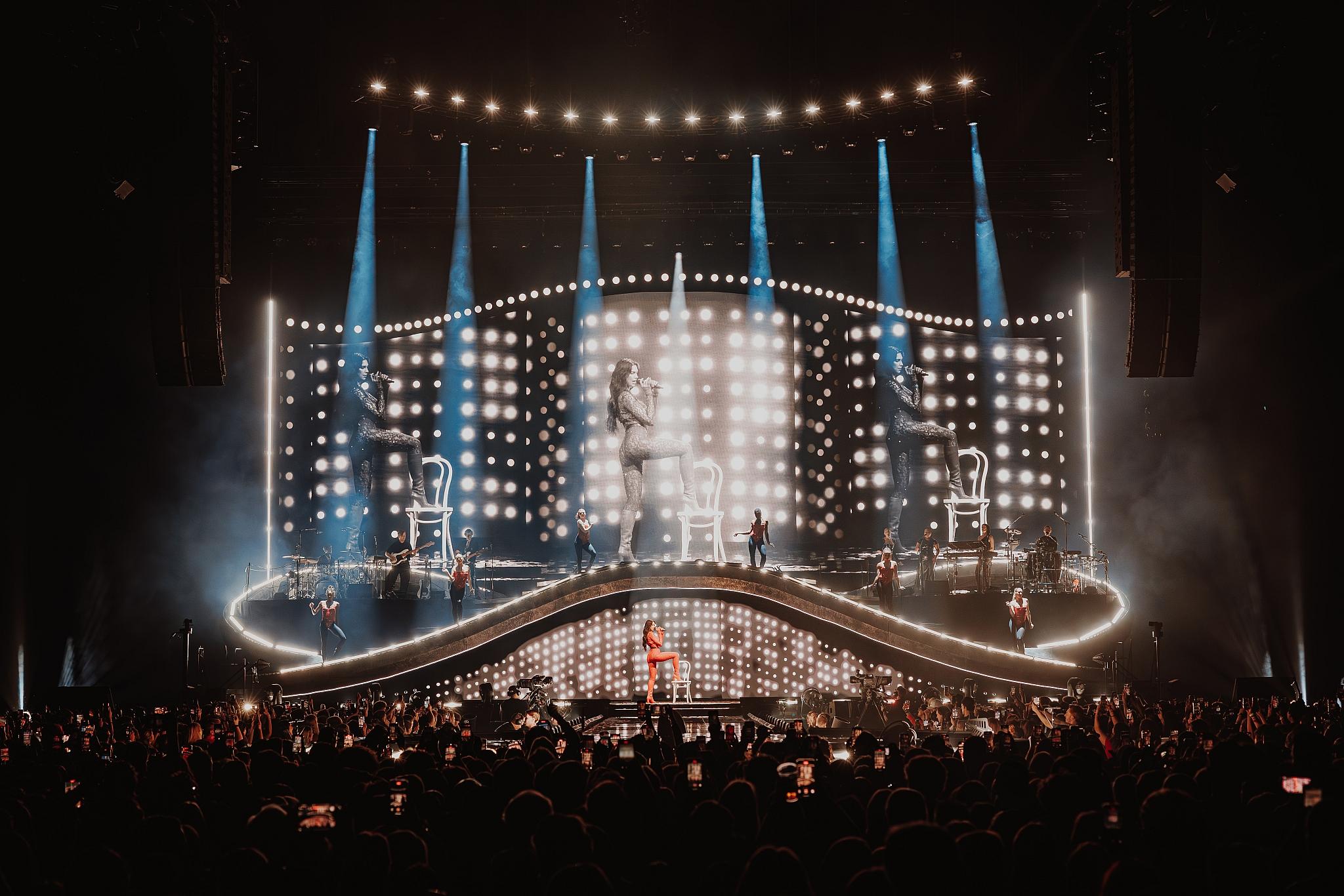 Luke Dyson - Dua Lipa - Radical Optimism Tour at Ziggo Dome