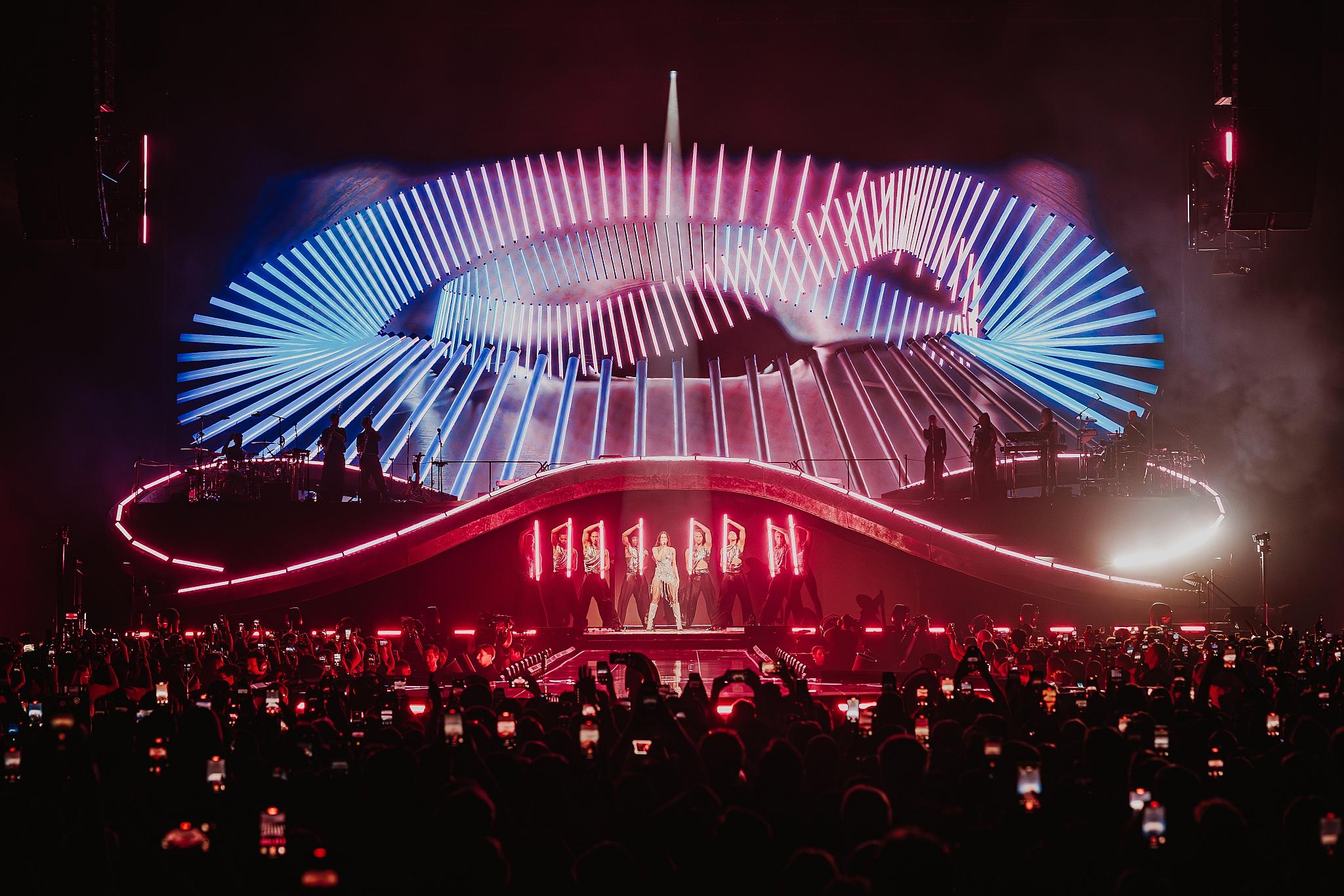 Luke Dyson - Dua Lipa - Radical Optimism Tour at Ziggo Dome