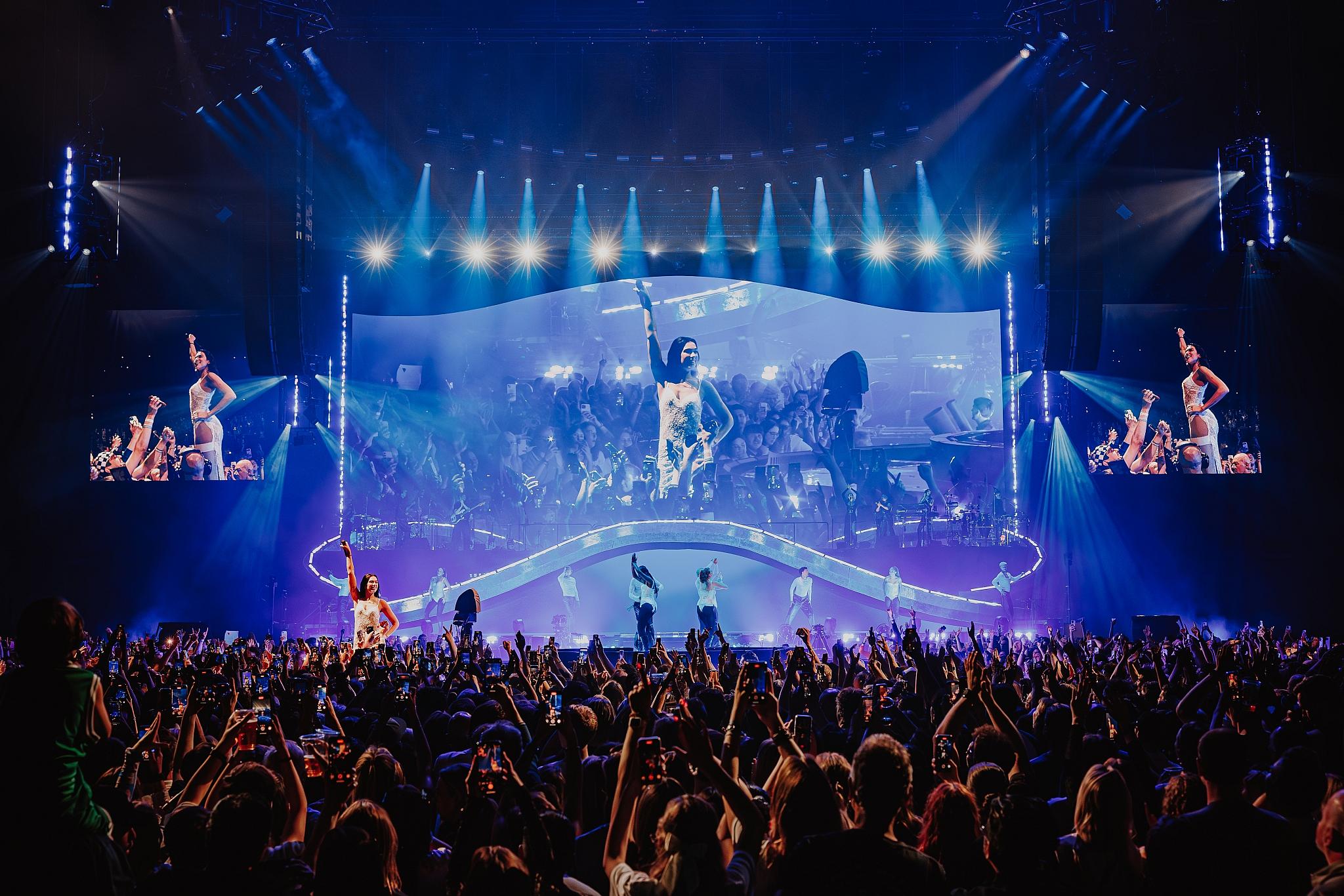Luke Dyson - Dua Lipa - Radical Optimism Tour at Ziggo Dome