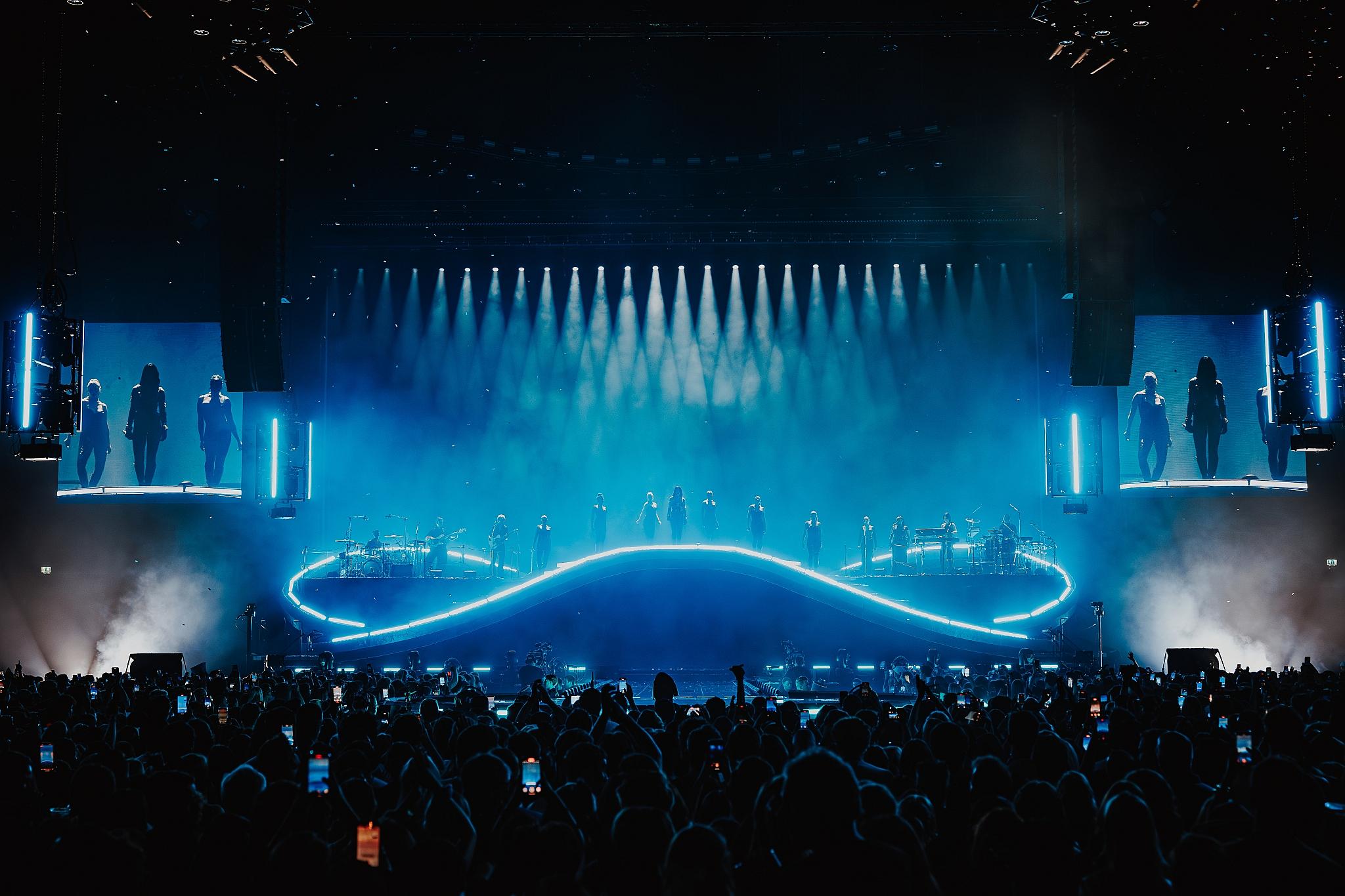 Luke Dyson - Dua Lipa - Radical Optimism Tour at Ziggo Dome