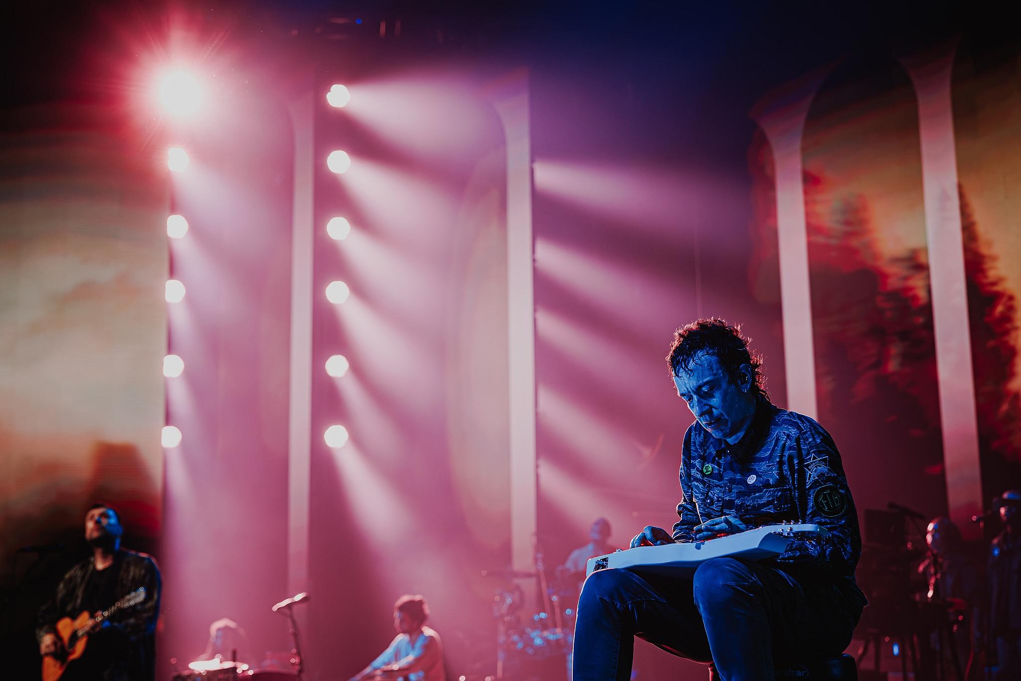 Luke Dyson - On tour with Gorillaz - The Mountain Tour