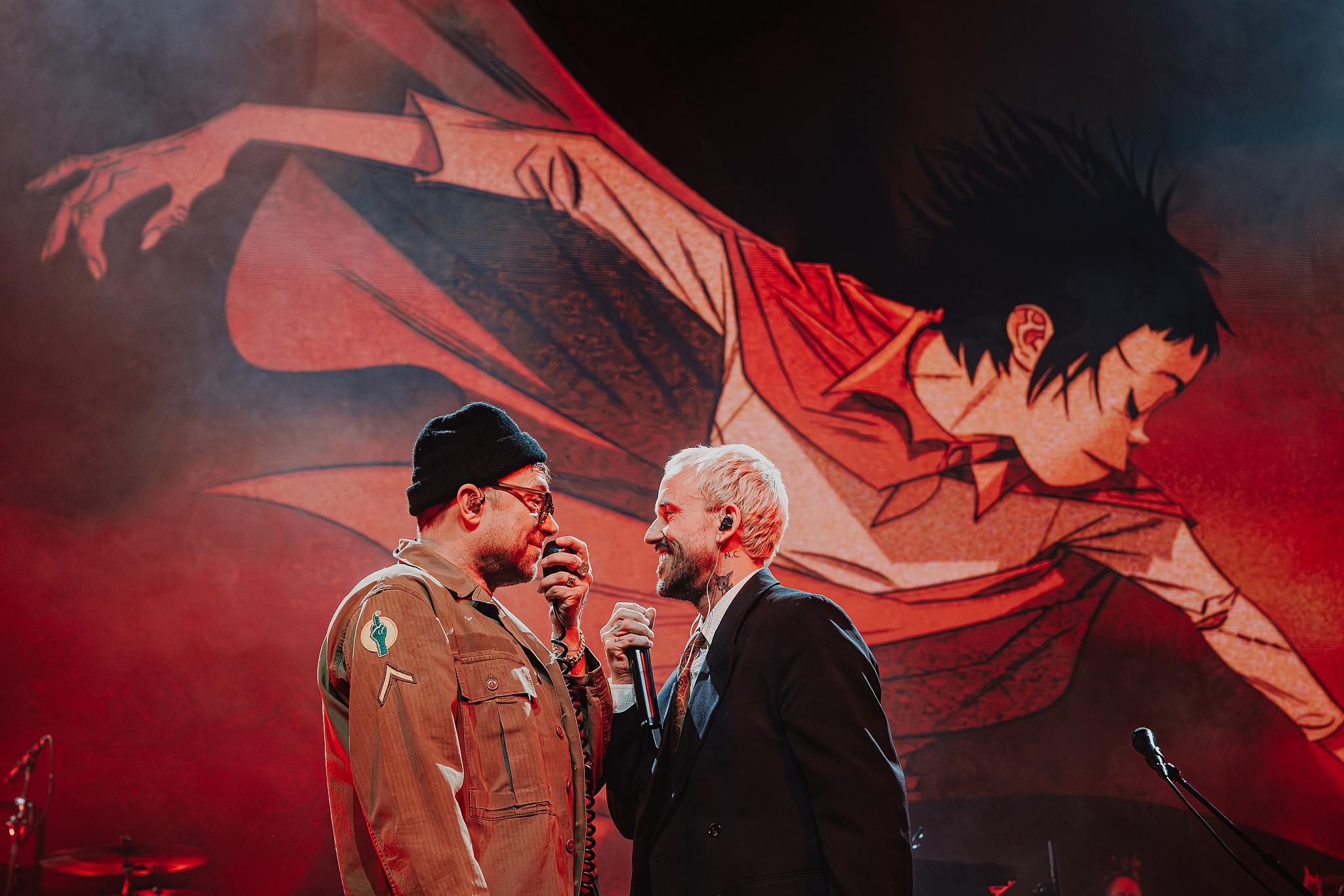 Luke Dyson - On tour with Gorillaz - The Mountain Tour