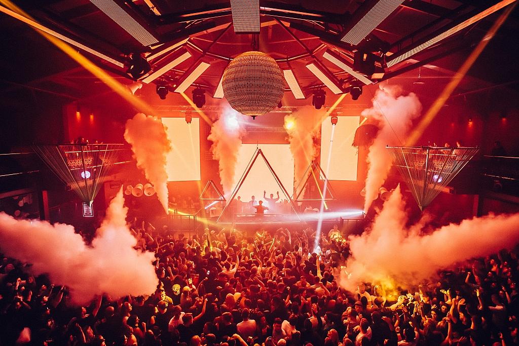 Pyramid - Lock N Load - Studio 338 - London