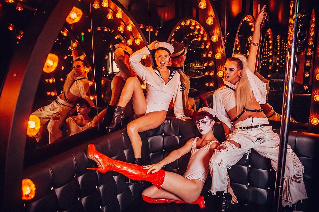 Savage - Metropolis Gentlemens Club - London