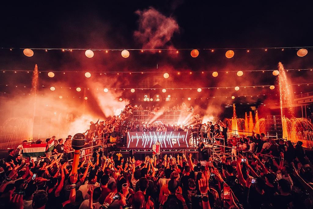 James Grant B2B Jody Wisternoff - Anjunadeep Open Air Prague - Czech Republic