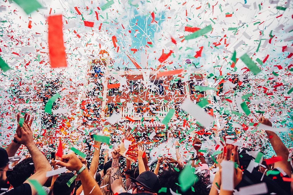 Jasper James - Elrow Town - Olympic Park - London