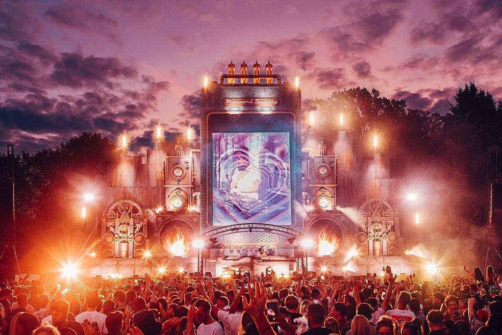 Annie Mac - Lovebox - London