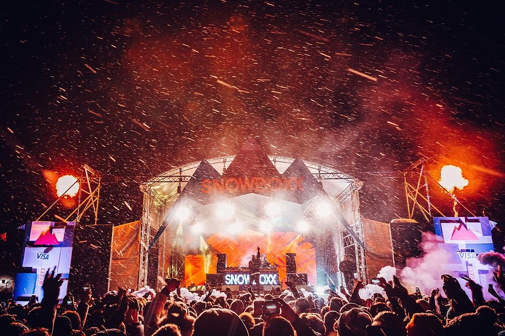 Chase & Status + MC Rage - Snowboxx - Avoriaz - France