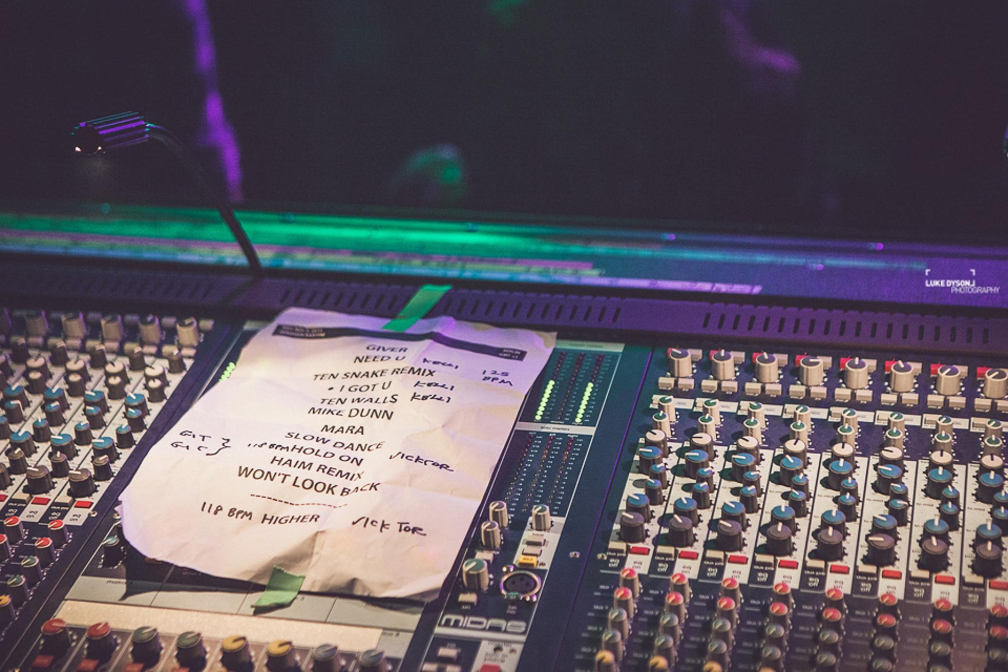 Duke Dumont - Live Show - European Tour - Luke Dyson Photography - Blog - November 2014