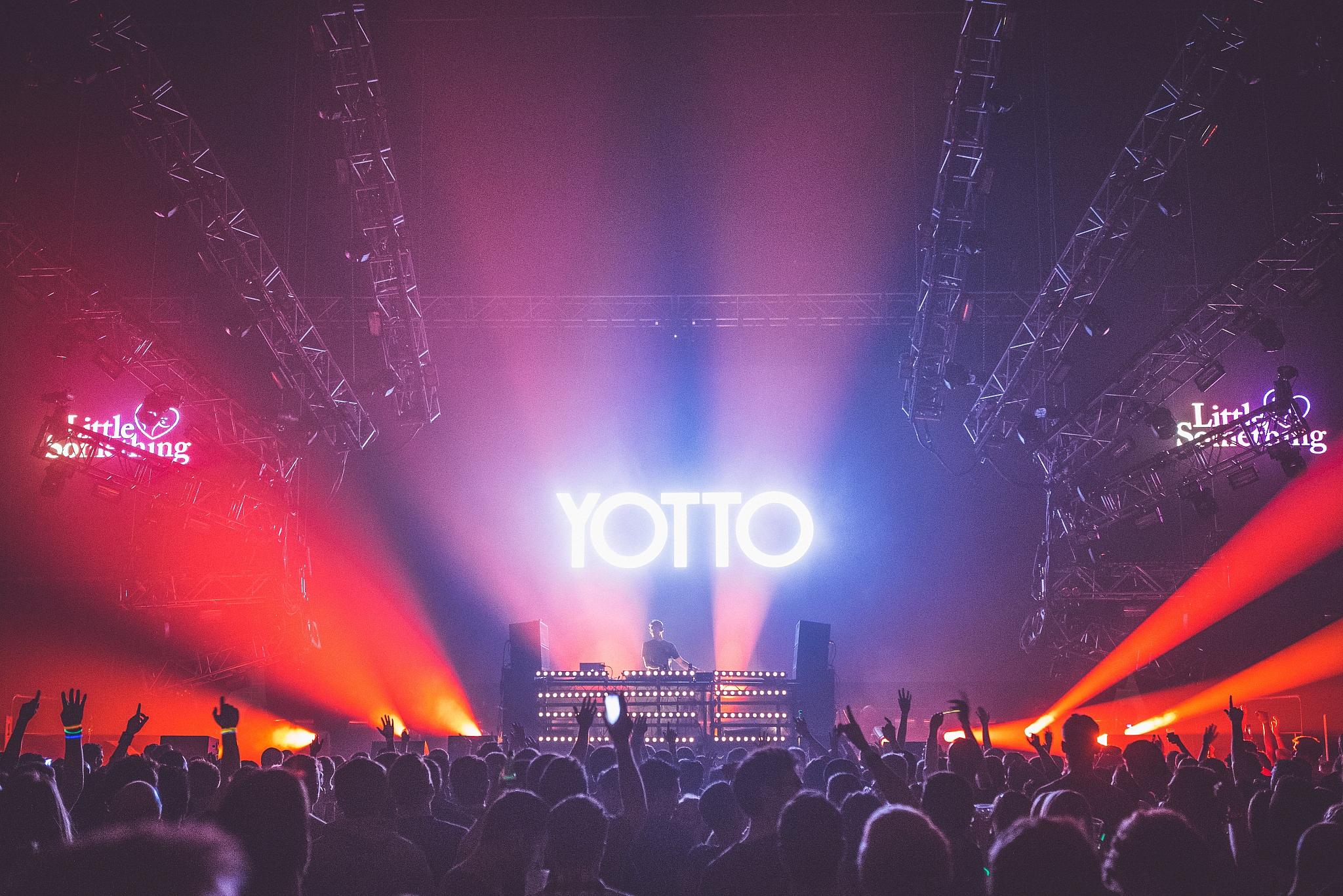 Luke Dyson - Above & Beyond at Wembley Arena