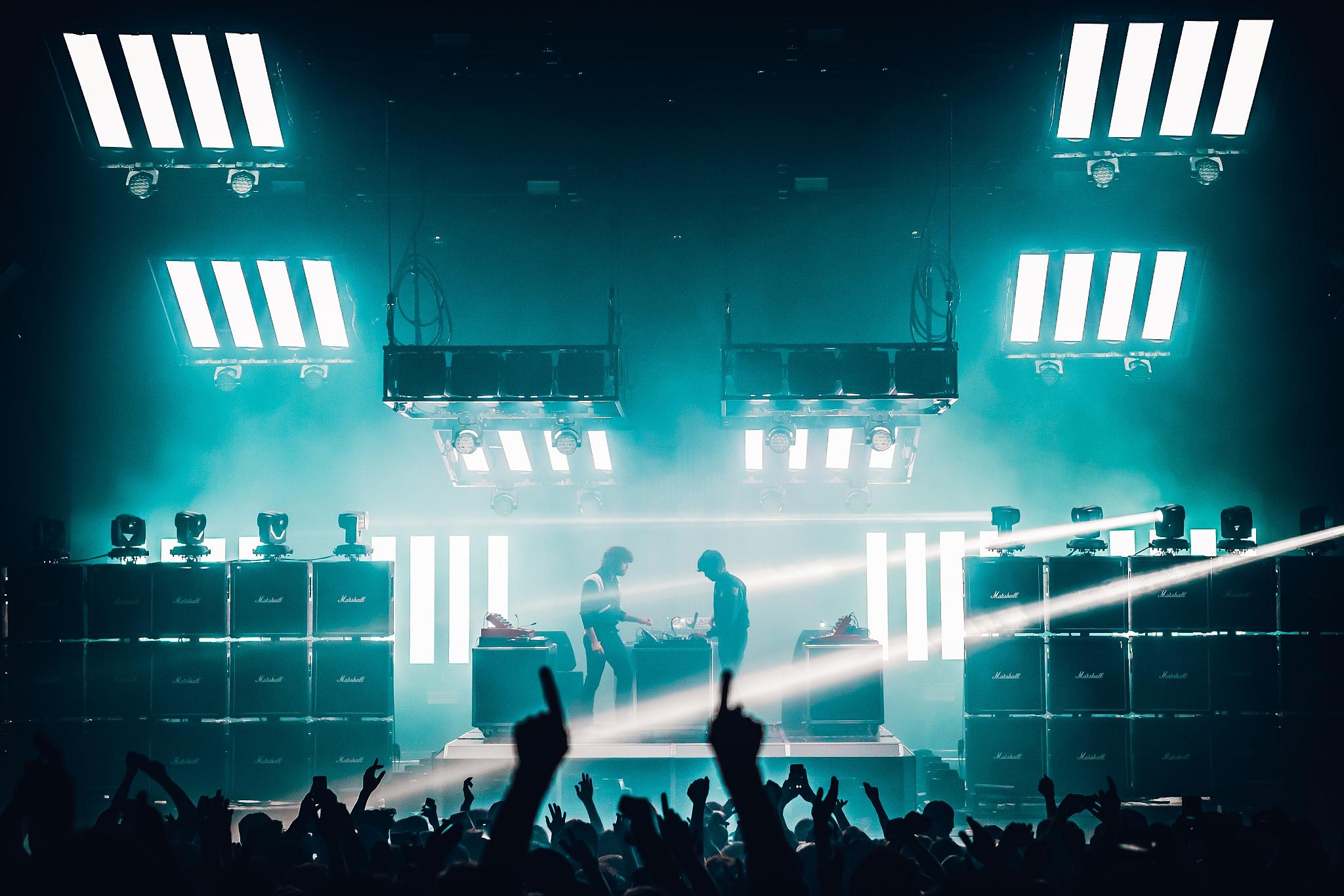 Luke Dyson - Justice - Woman Worldwide Tour